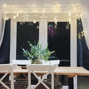 -self-catering-2 Bedrooms Cheltenham